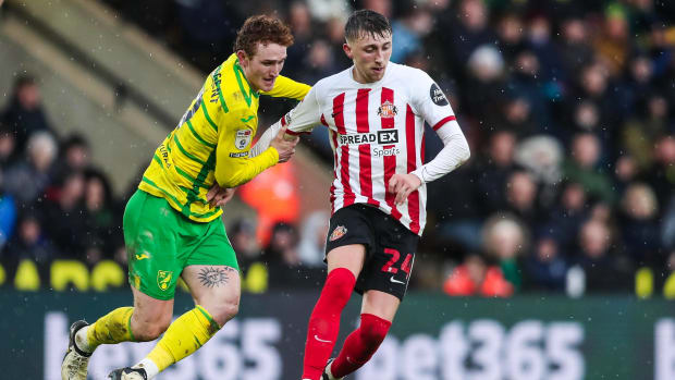 Dan Neil - Sunderland at Norwich